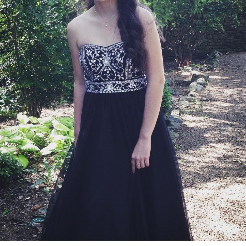 Prom/formal dress